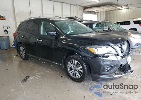 2017 Nissan Pathfinder S z USA, uszkodzony, nr VIN 5N1DR2MMXHC675411